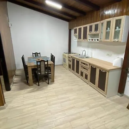 Casa De Lemn *
