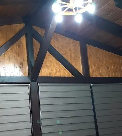 Lodge Casa De Lemn *