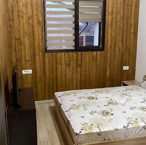 Lodge Casa De Lemn *